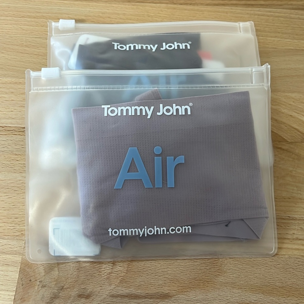 Tommy John Air Briefs Size Small NWT
